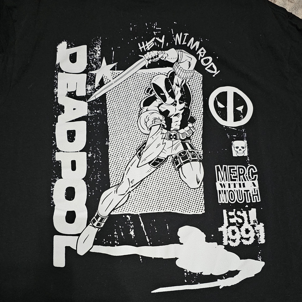Deadpool Graphic Black T-Shirt